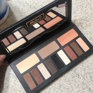 Kat Von D Shade and Light eyeshadow palette